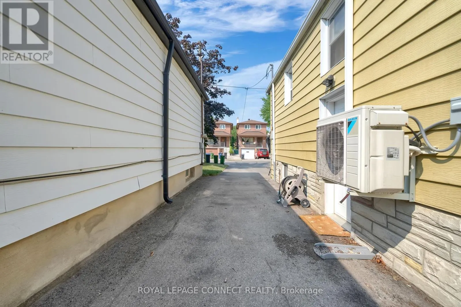 91 LILLINGTON AVENUE