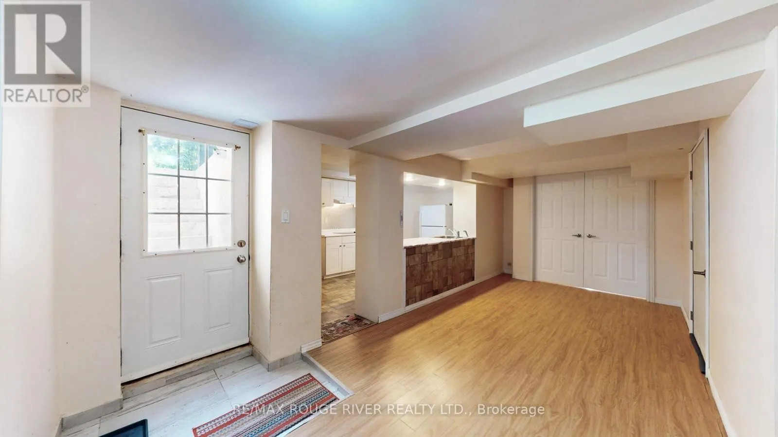BSMT - 1101 WINDGROVE SQUARE