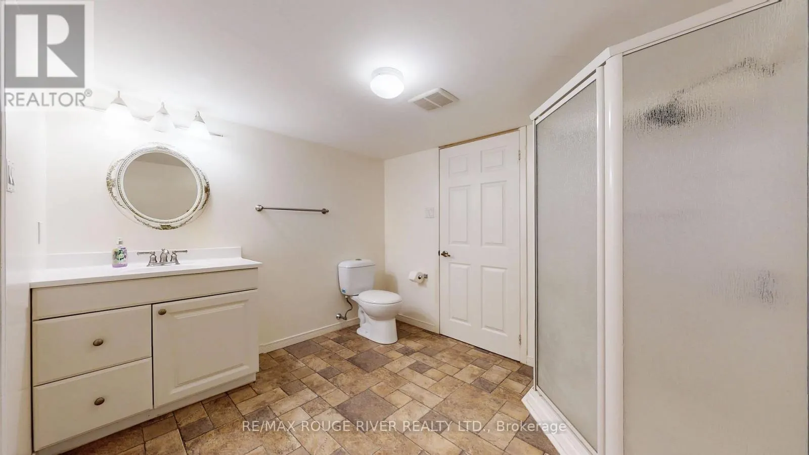 BSMT - 1101 WINDGROVE SQUARE