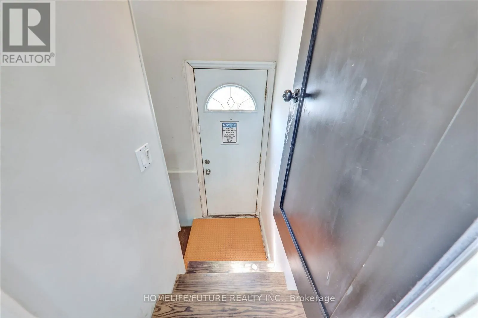 26 NORTH BONNINGTON AVENUE