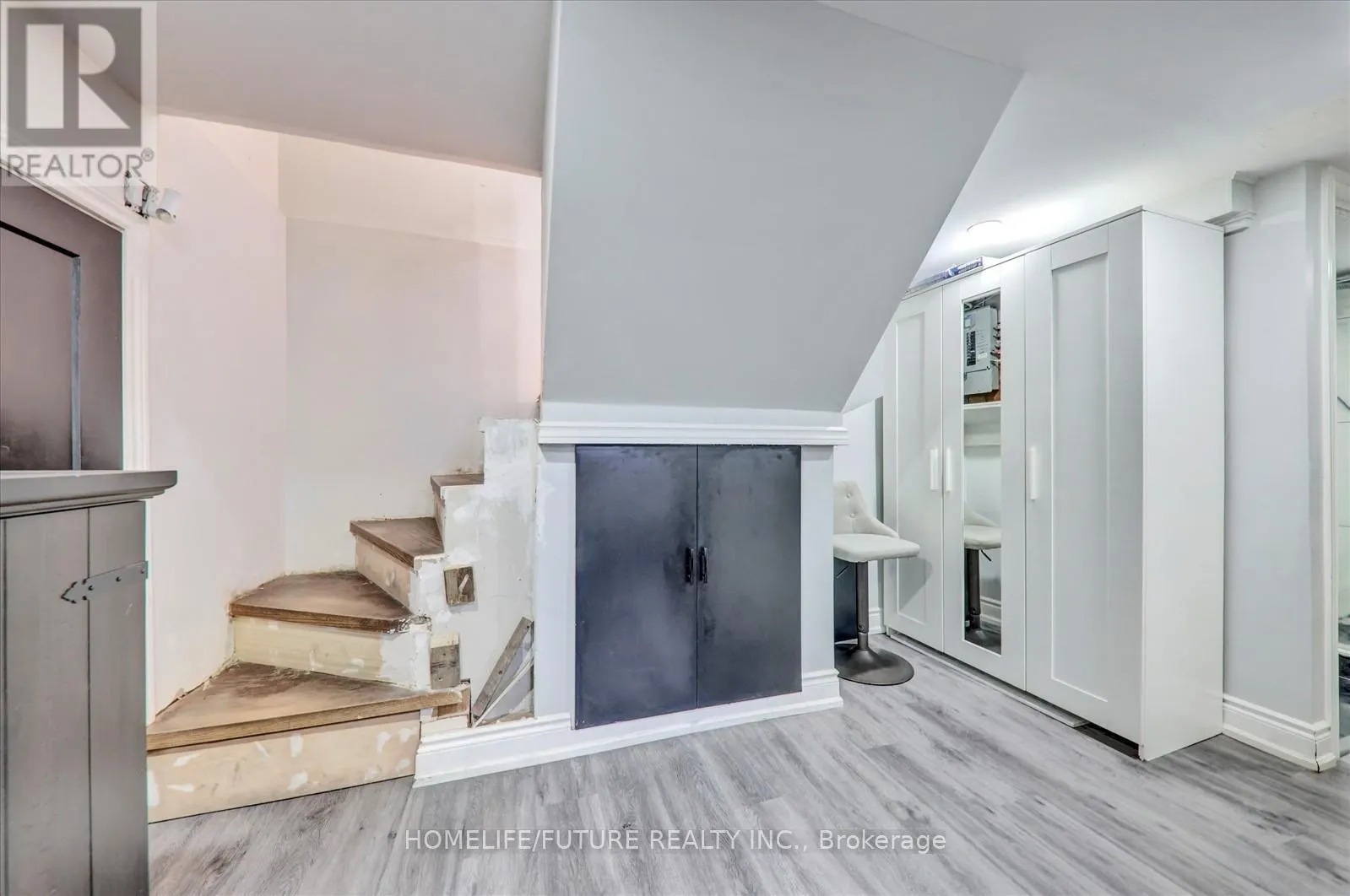 26 NORTH BONNINGTON AVENUE
