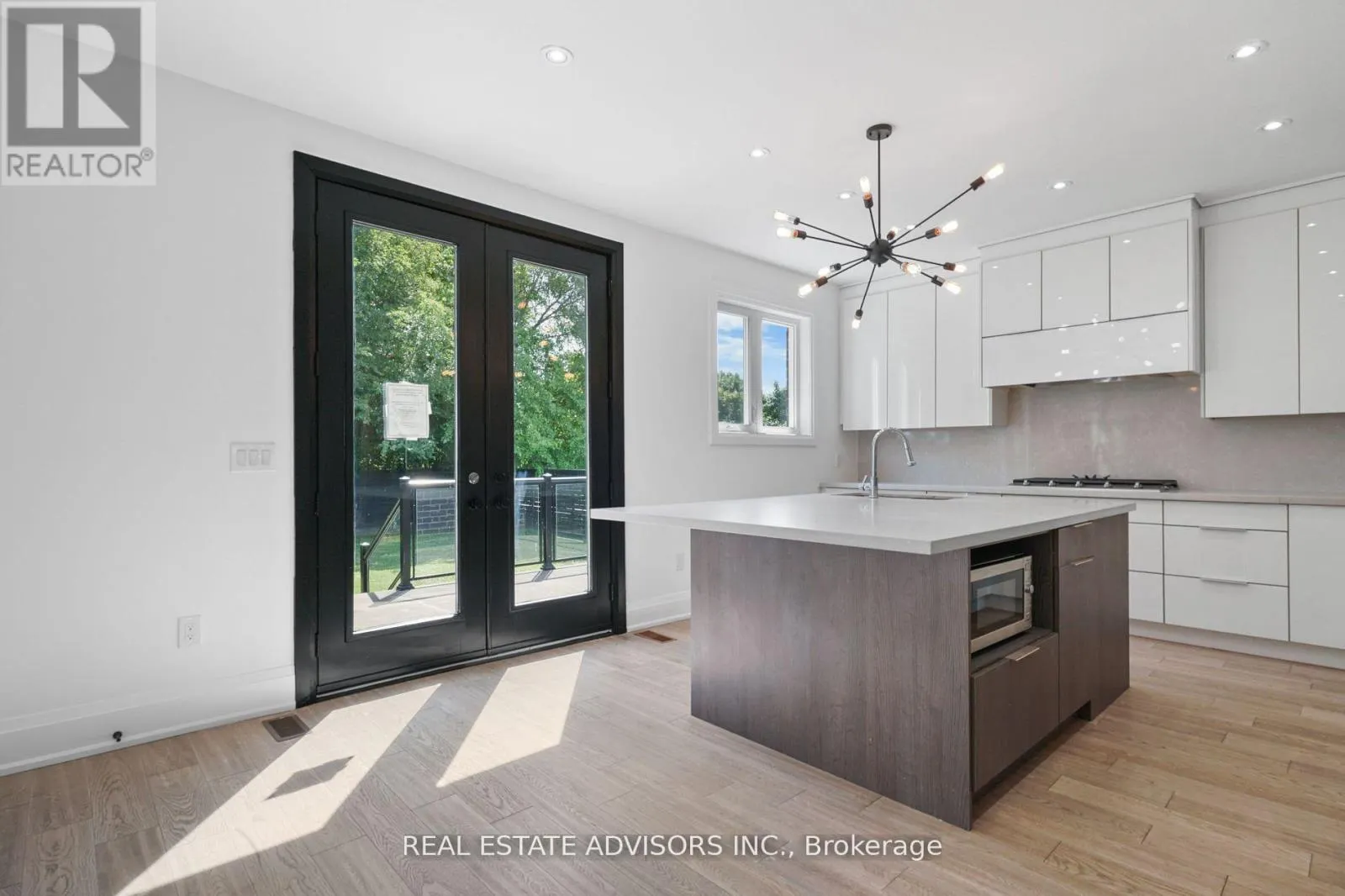 69 FENWOOD HEIGHTS