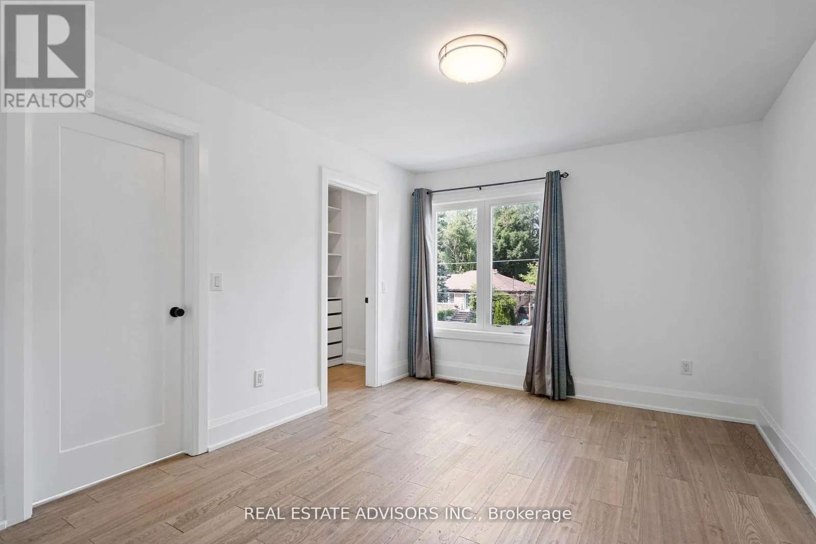 69 FENWOOD HEIGHTS