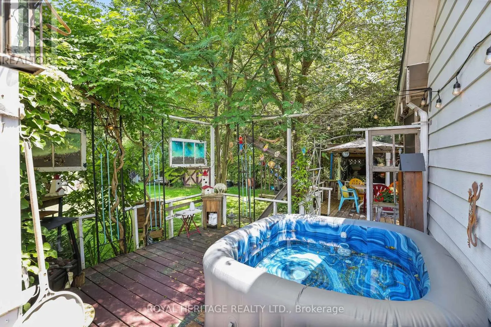 115 ELGIN STREET