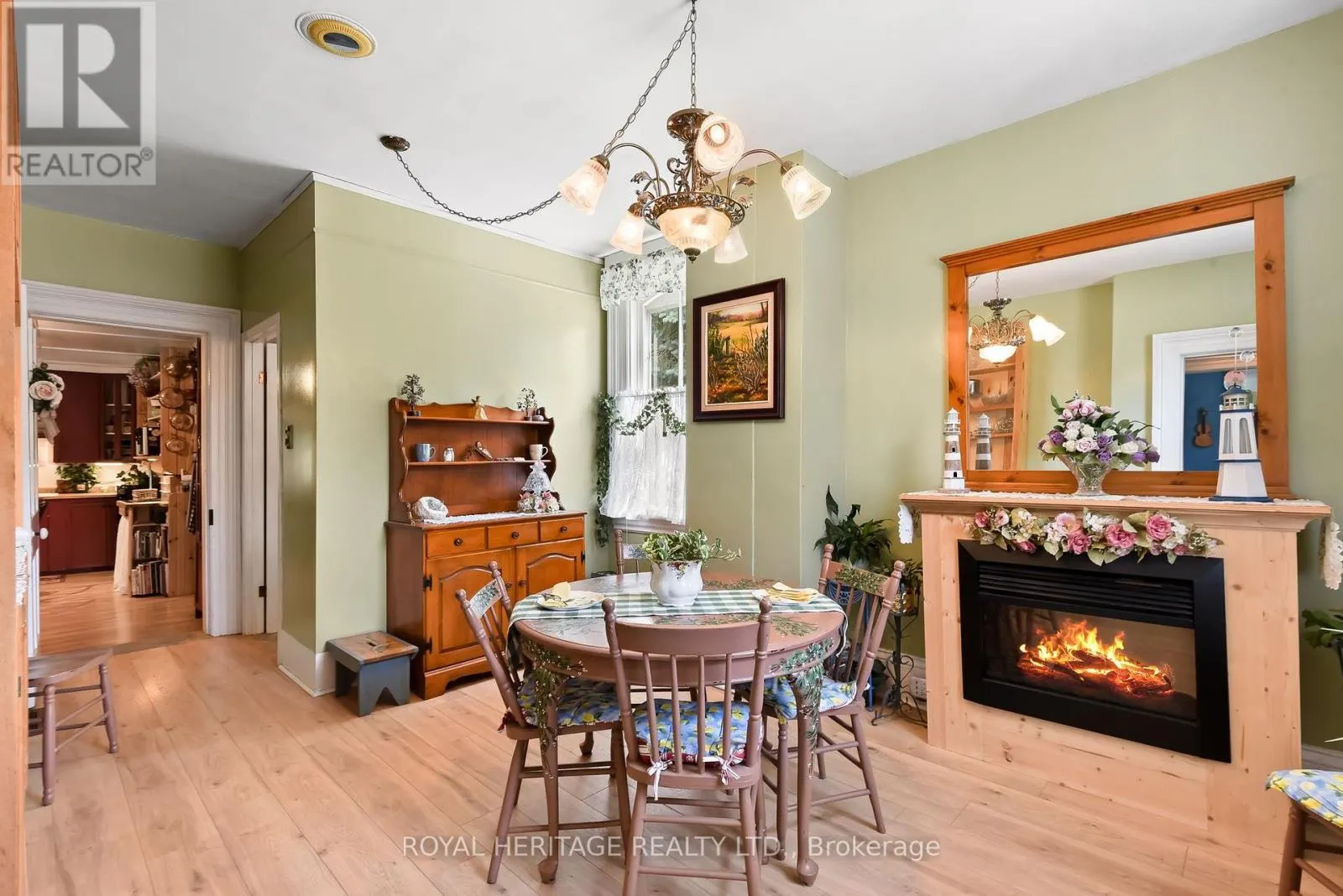 115 ELGIN STREET