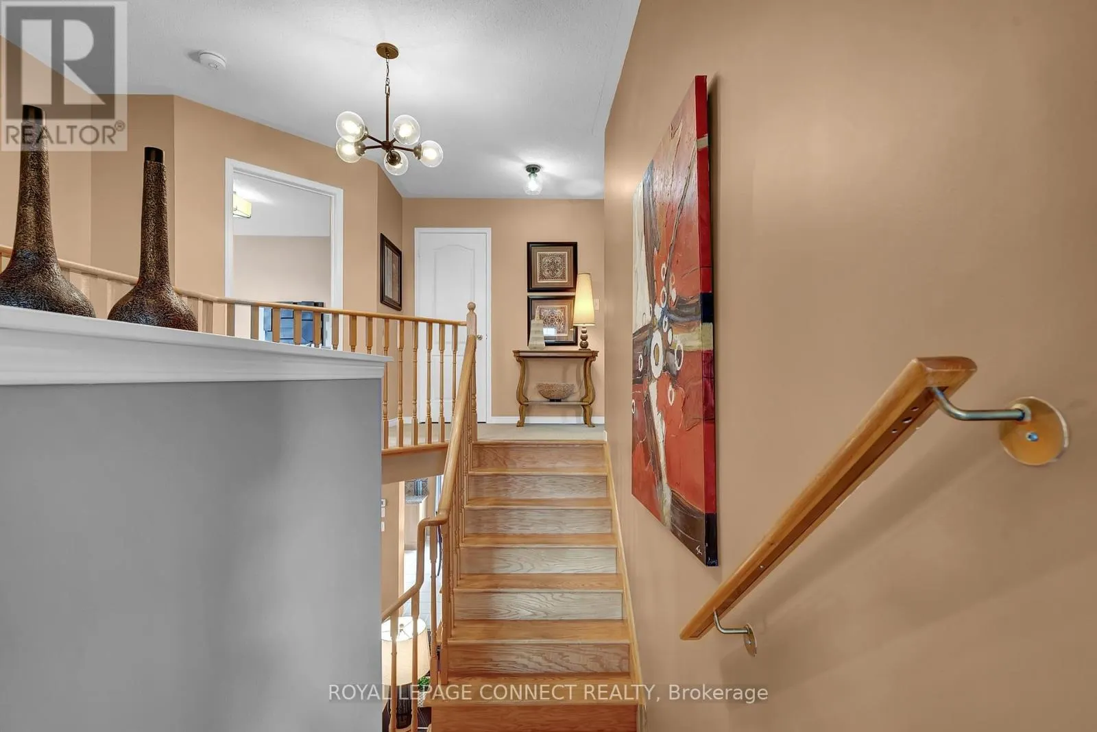 4 MIDDLECOTE DRIVE