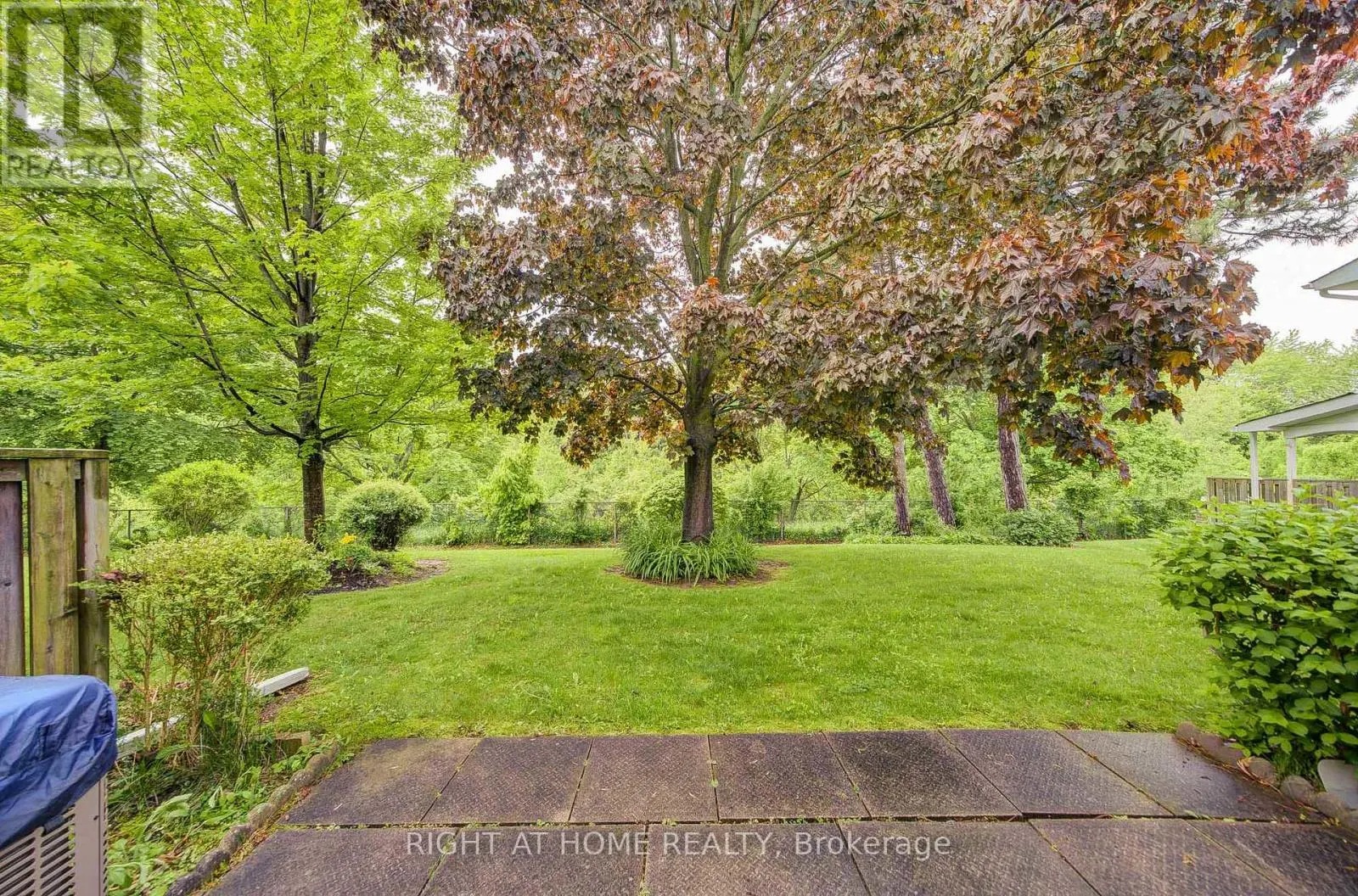 44 - 55 BRIMWOOD BOULEVARD