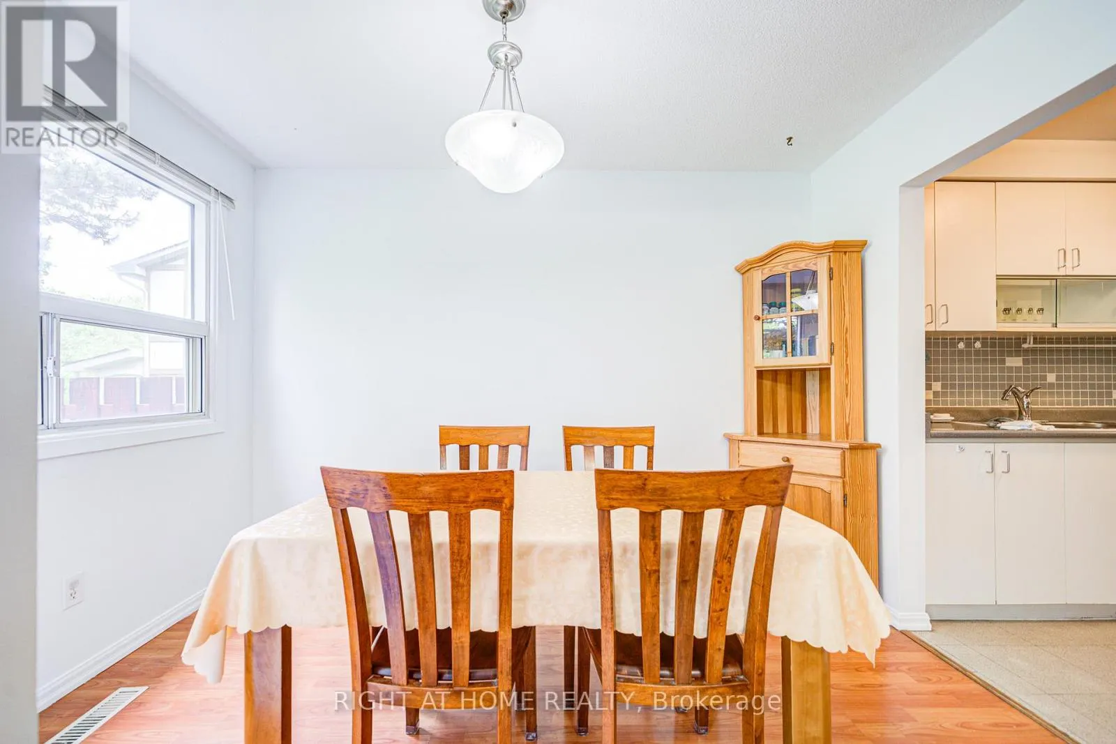 44 - 55 BRIMWOOD BOULEVARD