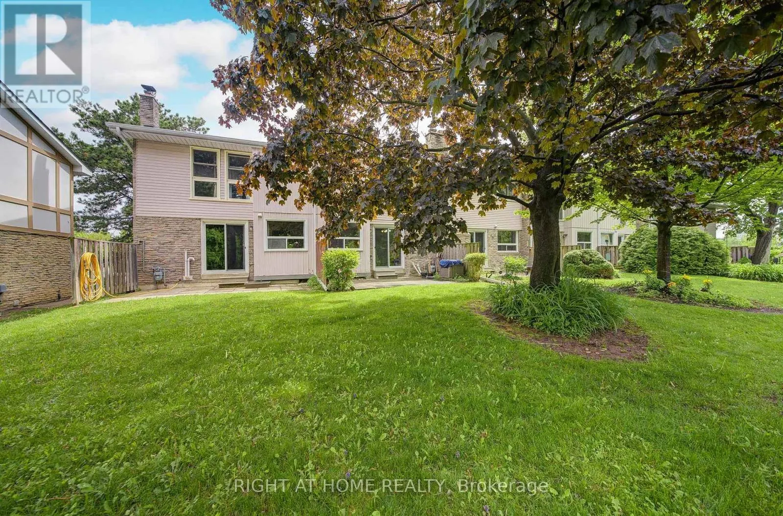 44 - 55 BRIMWOOD BOULEVARD