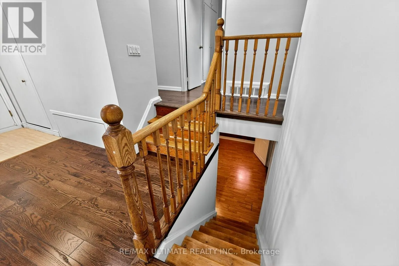 50 CHARLEMONT CRESCENT