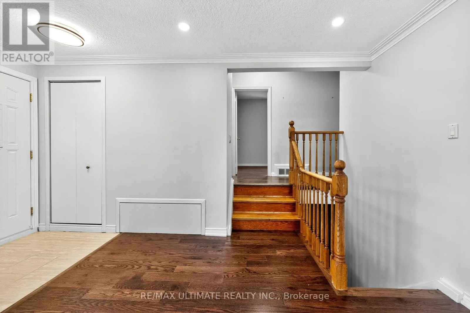 50 CHARLEMONT CRESCENT