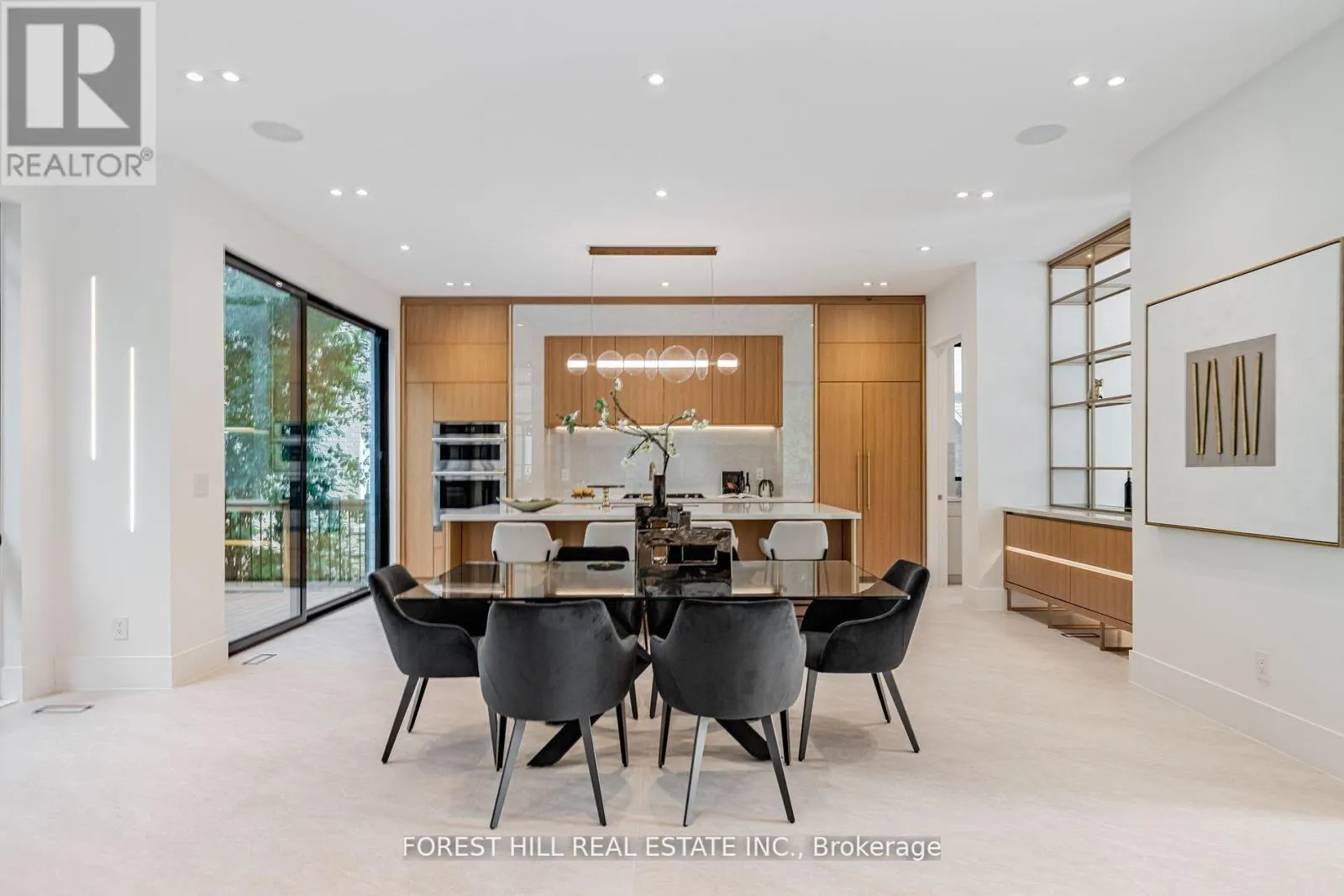 105 CASTLE HILL DRIVE