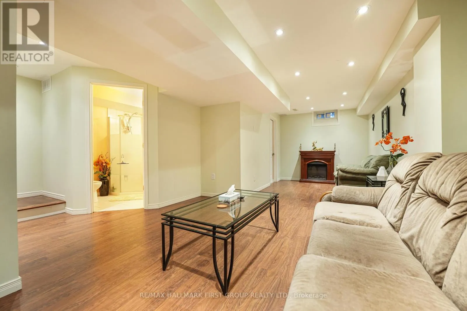 335 STROUDS LANE