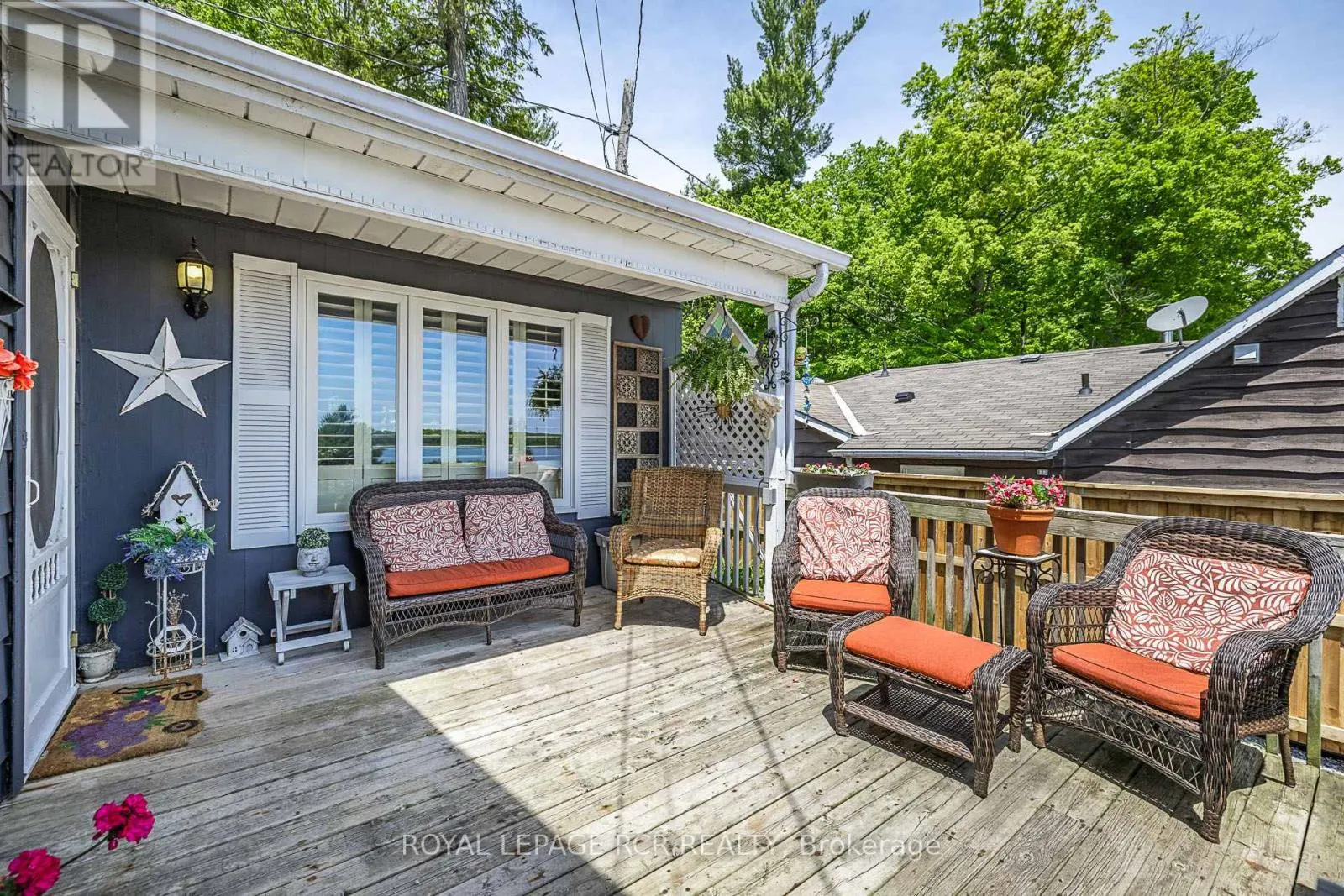 154 PINE POINT LANE