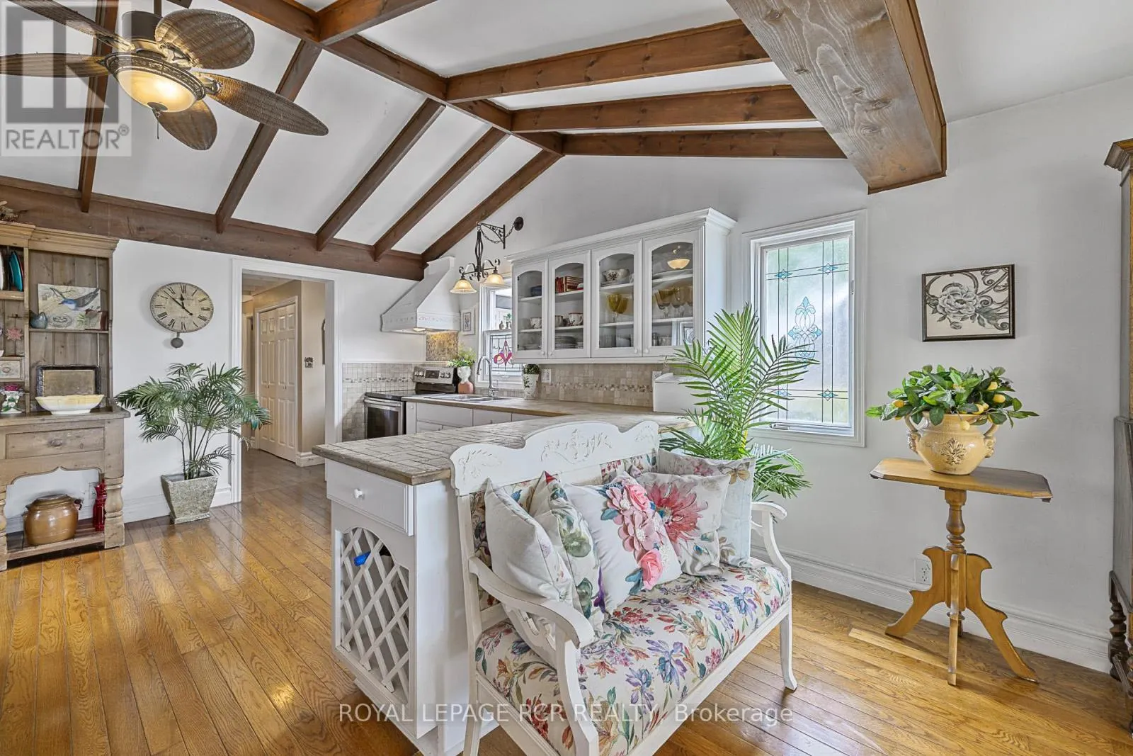 154 PINE POINT LANE