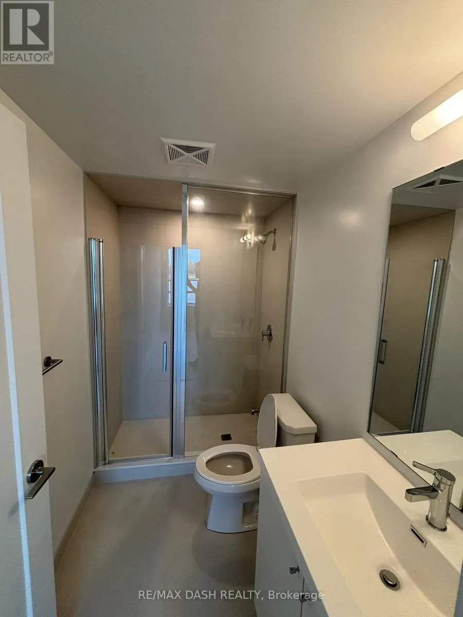 352 - 2425 SIMCOE STREET N