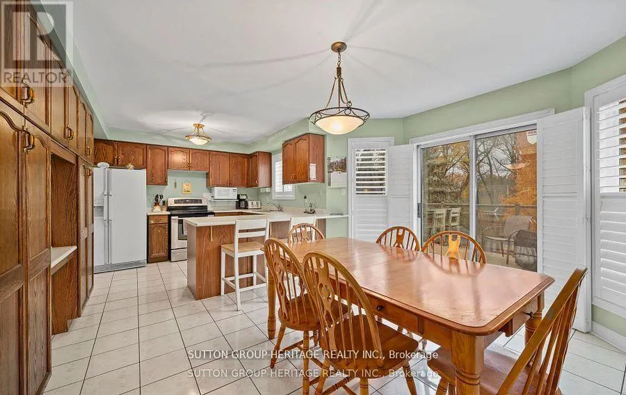 2330 SOUTHCOTT ROAD