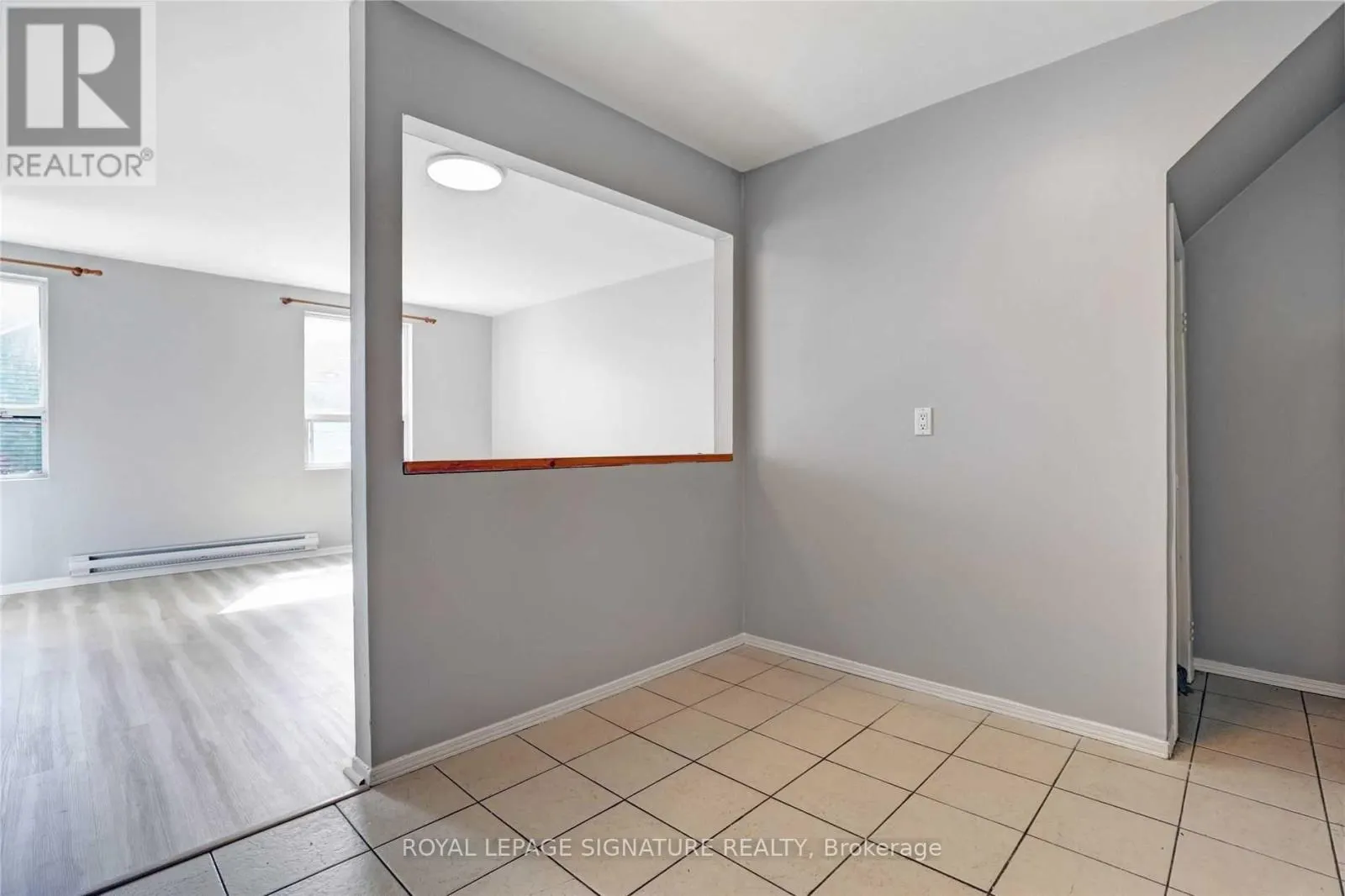 2 - 937 DANFORTH AVENUE
