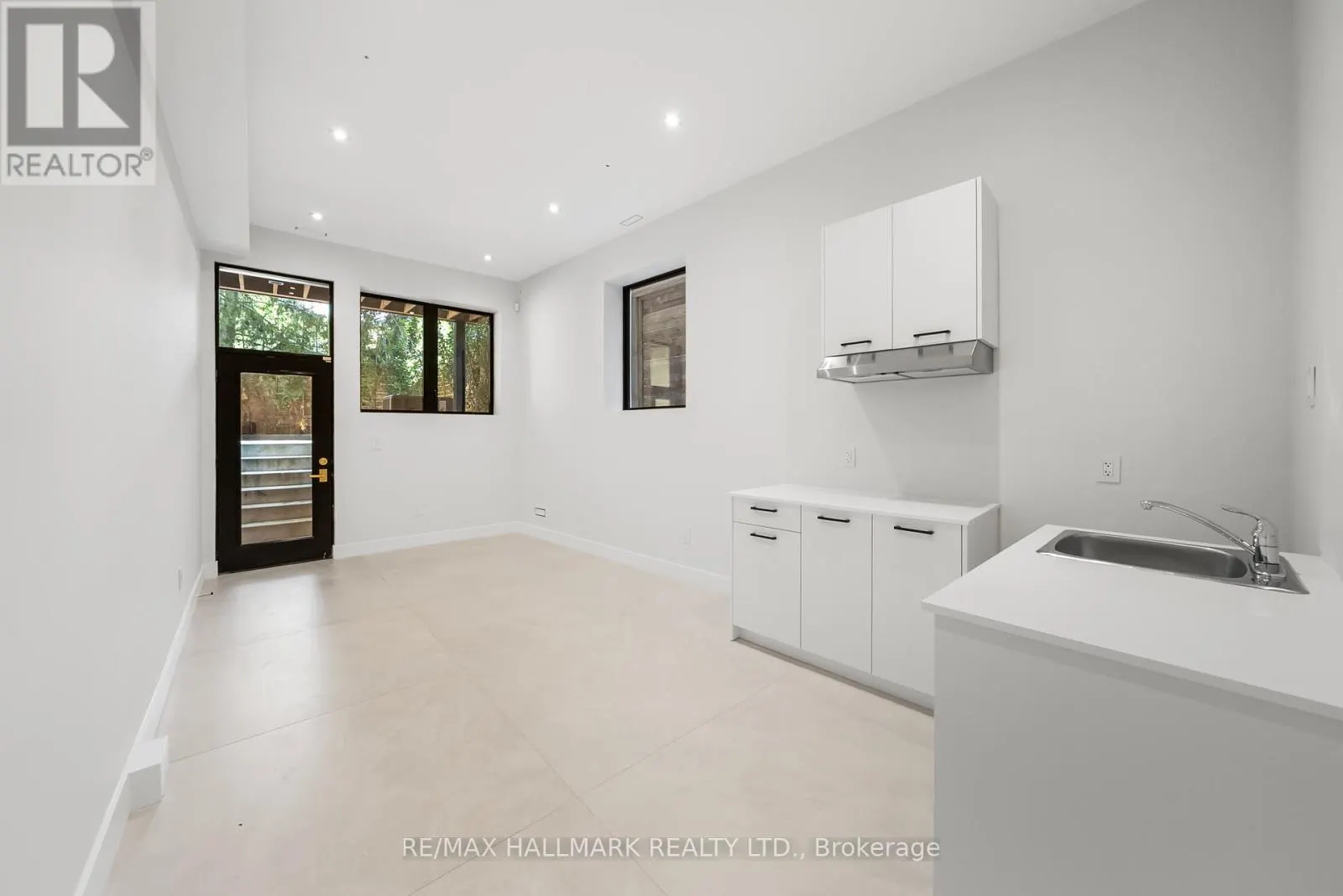 16A KENRAE ROAD