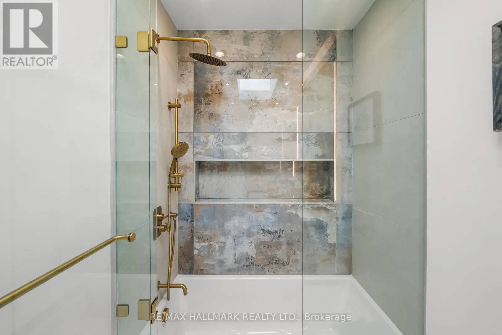 16A KENRAE ROAD