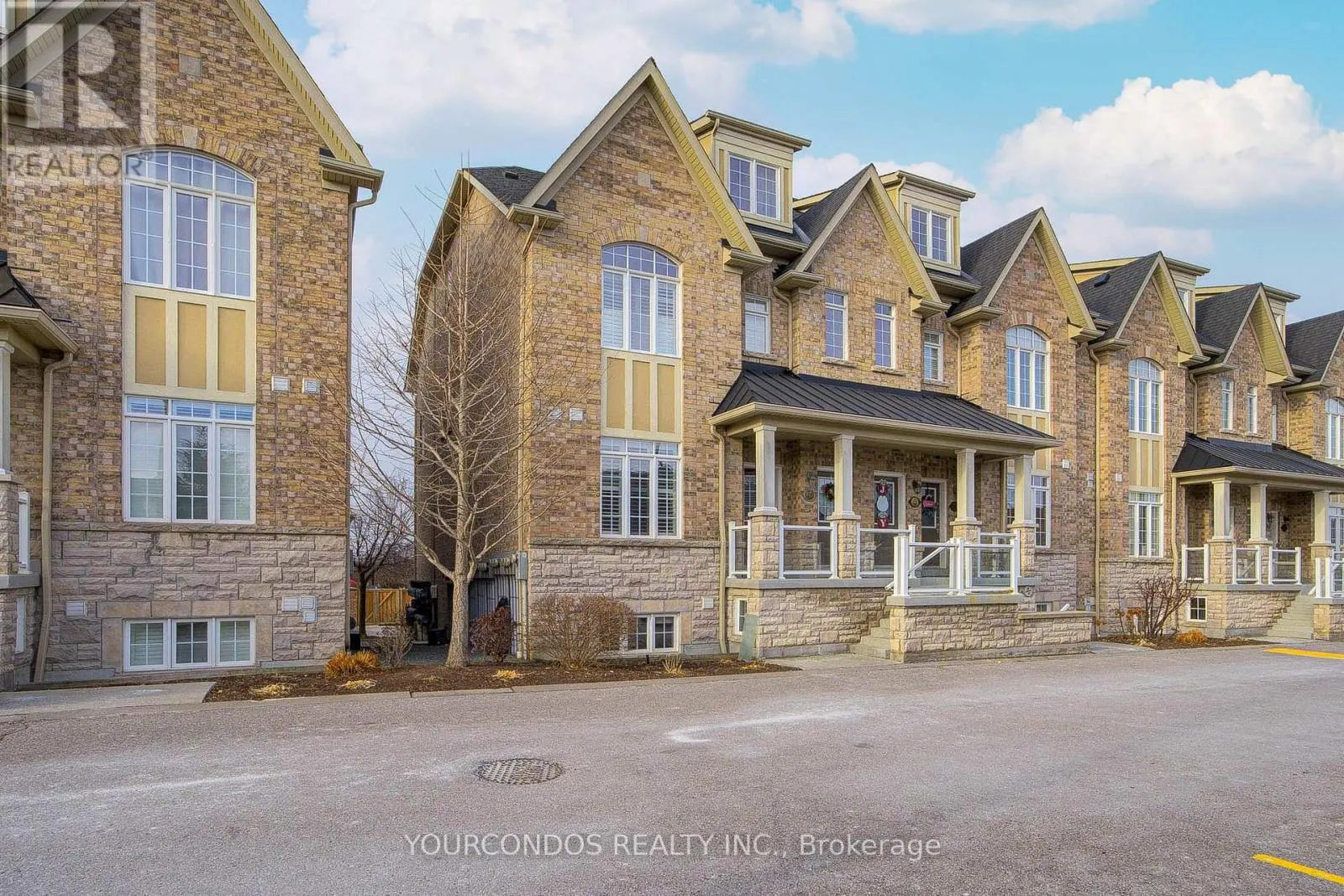 40 LOVEGROVE LANE