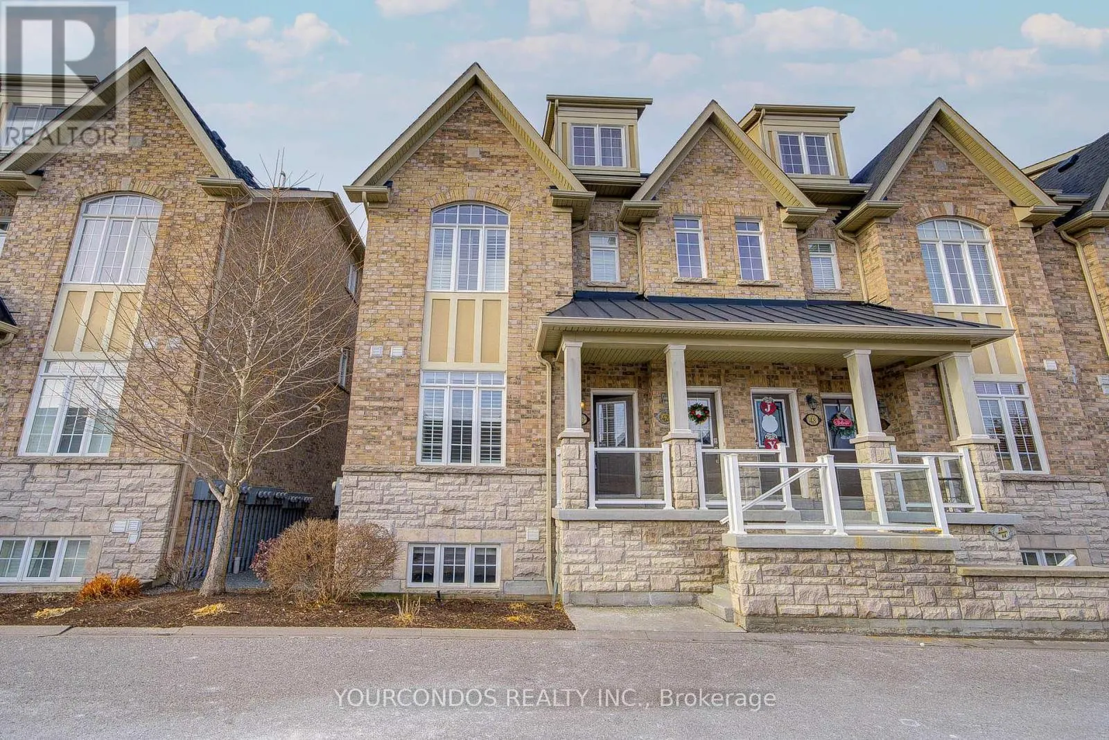 40 LOVEGROVE LANE