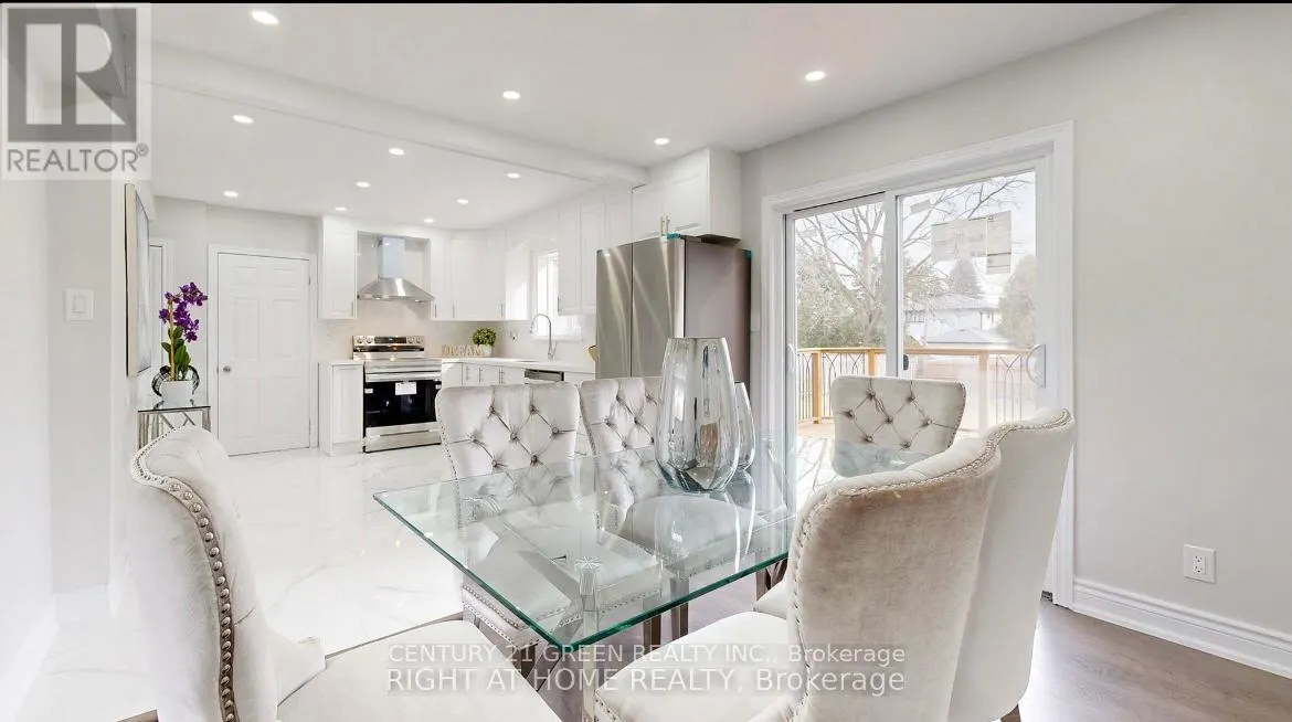 MAIN - 1813 ROSSLAND ROAD E