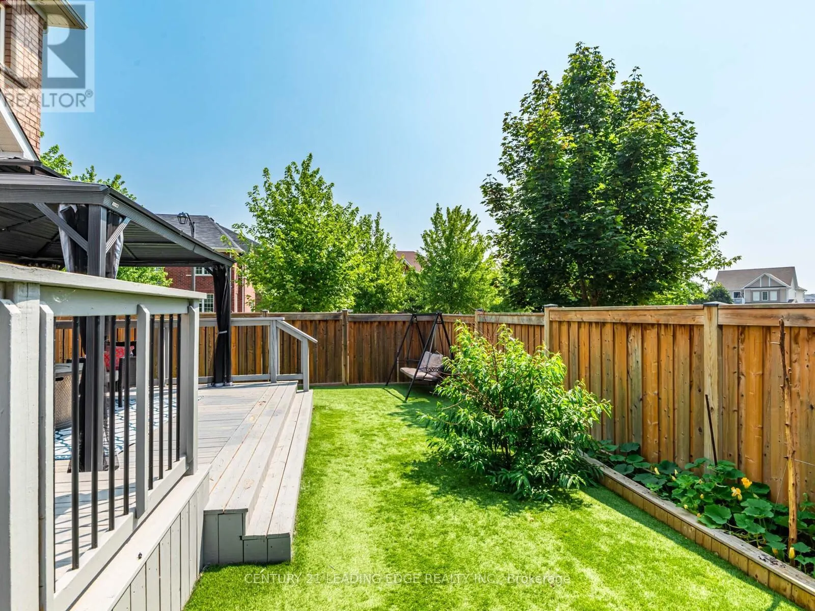 1441 WOODSTREAM AVENUE