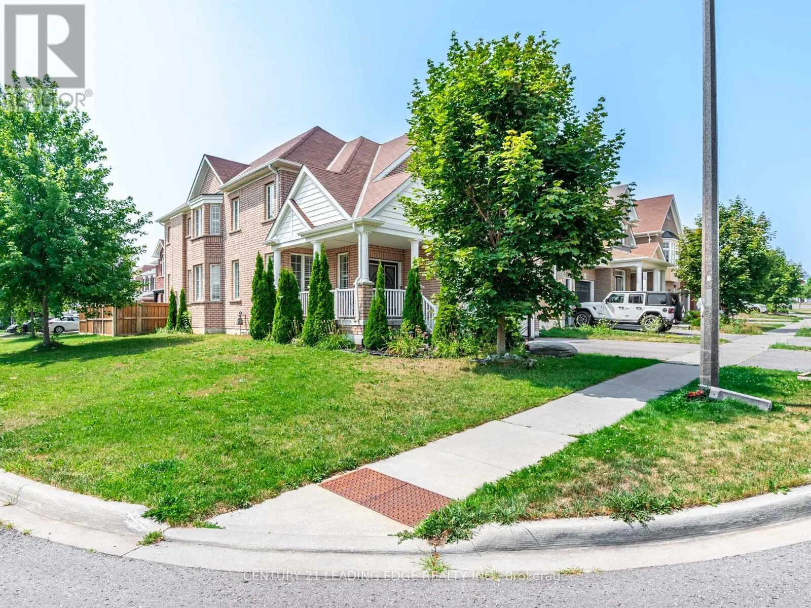 1441 WOODSTREAM AVENUE