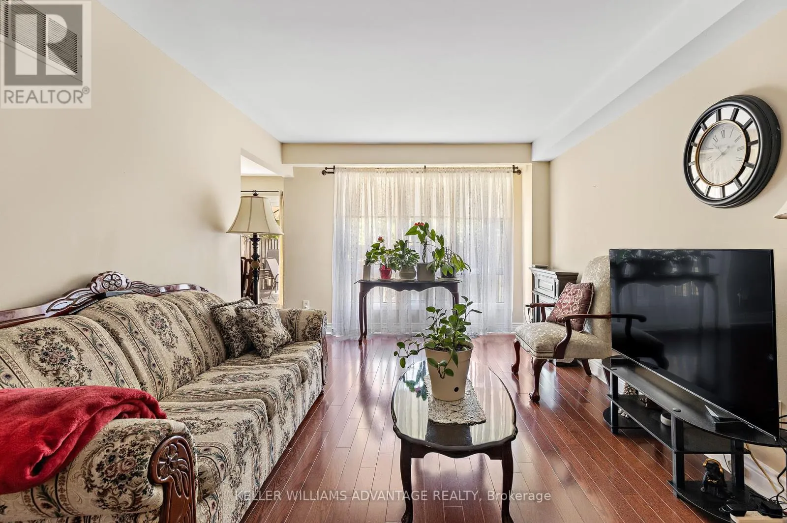 17 - 1051 SANDHURST CIRCLE