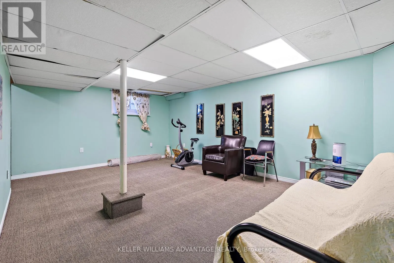 17 - 1051 SANDHURST CIRCLE