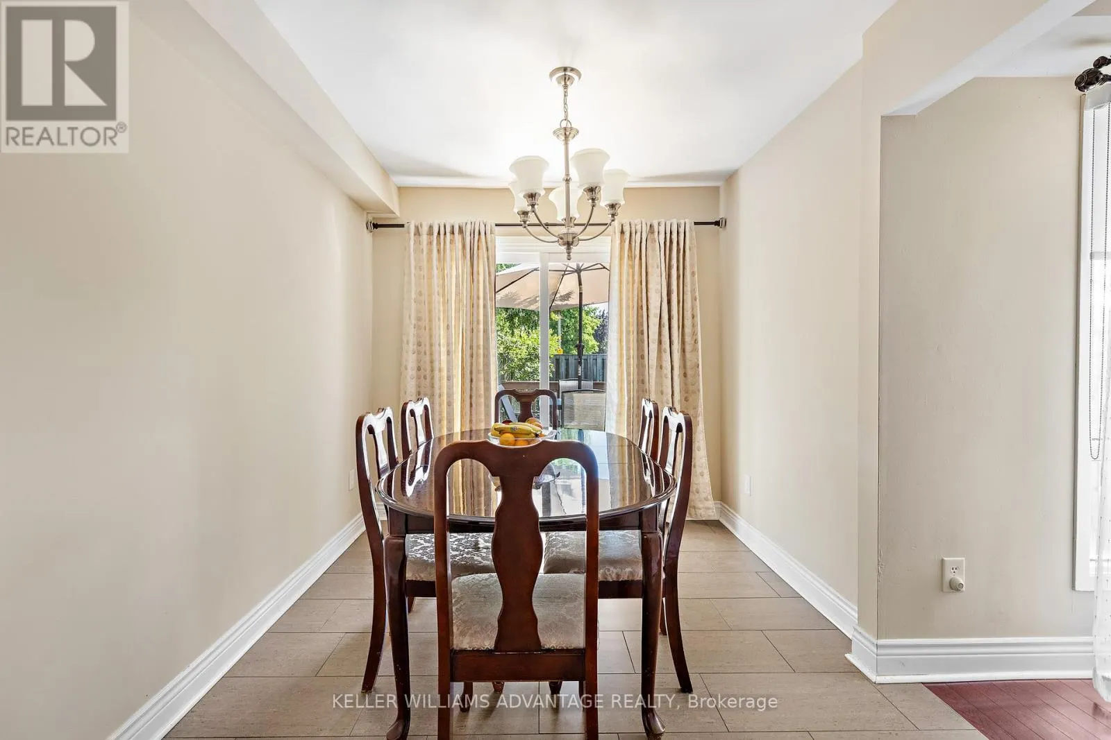 17 - 1051 SANDHURST CIRCLE