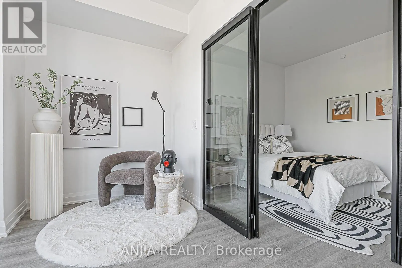 207 - 2369 DANFORTH AVENUE