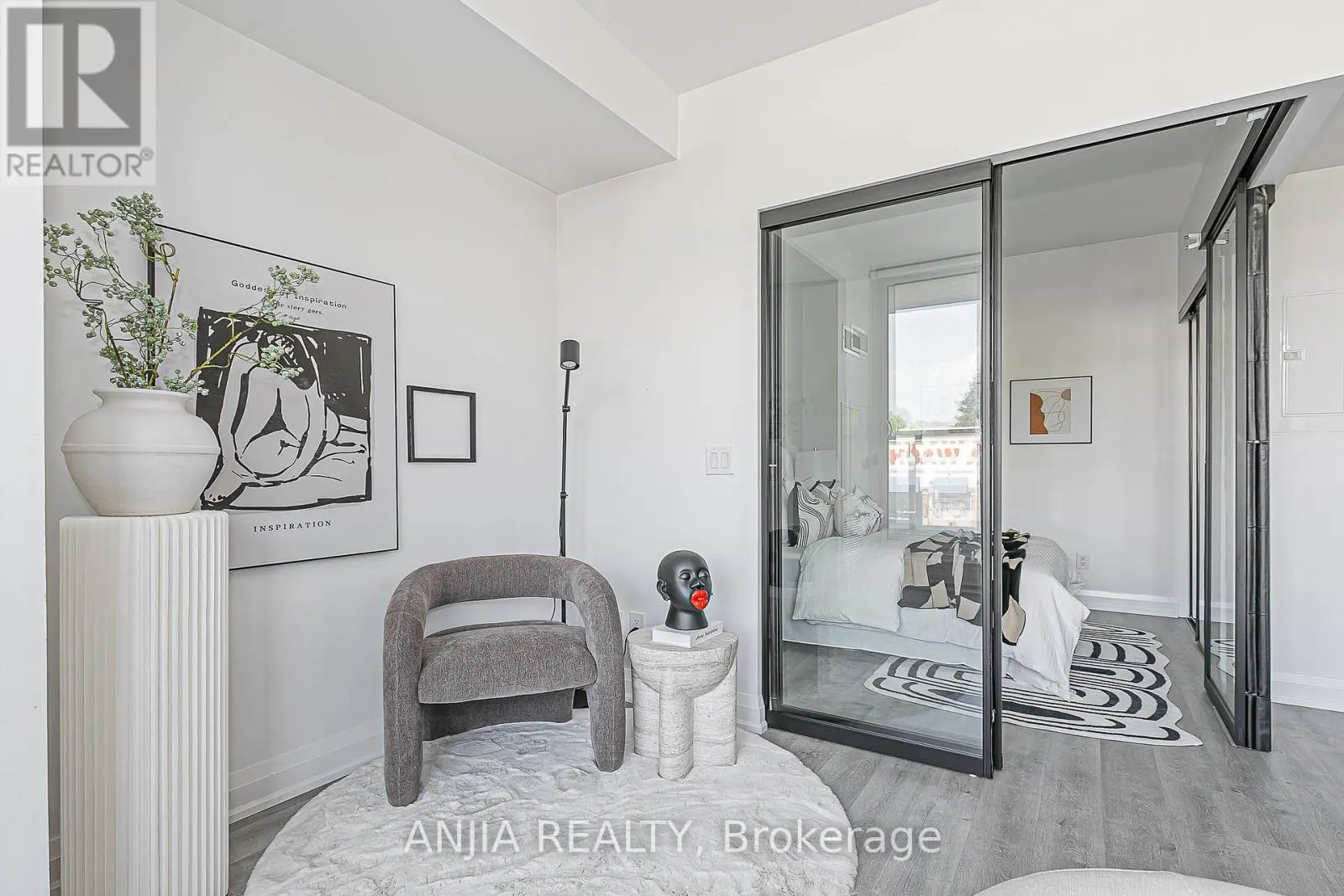 207 - 2369 DANFORTH AVENUE