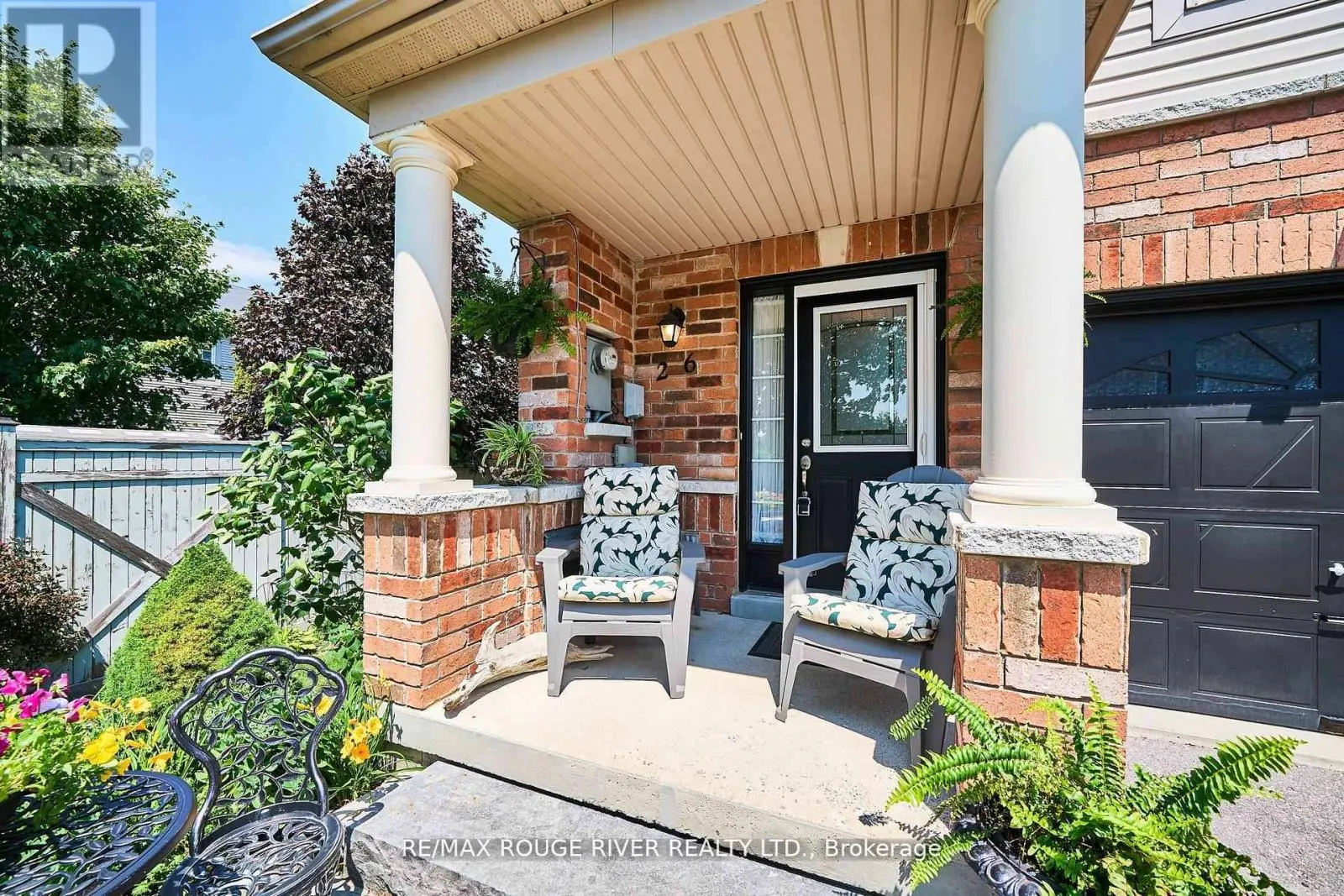 26 LANDER CRESCENT