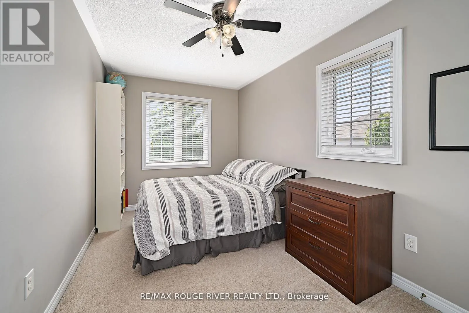 26 LANDER CRESCENT