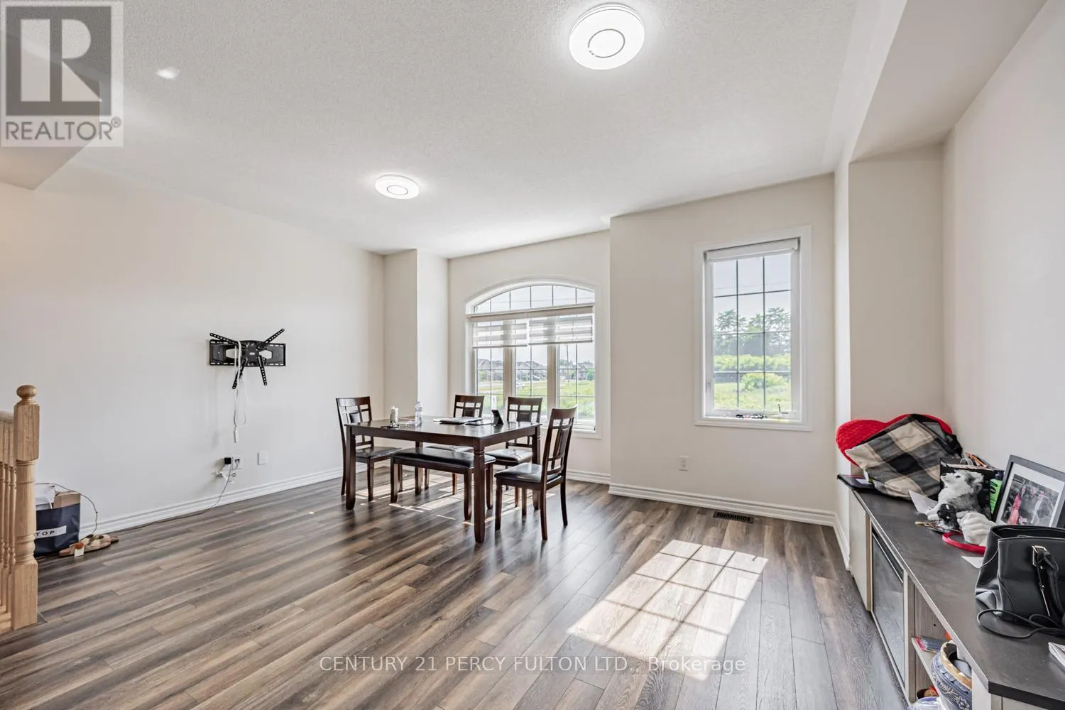 71 HONEY CRISP LANE