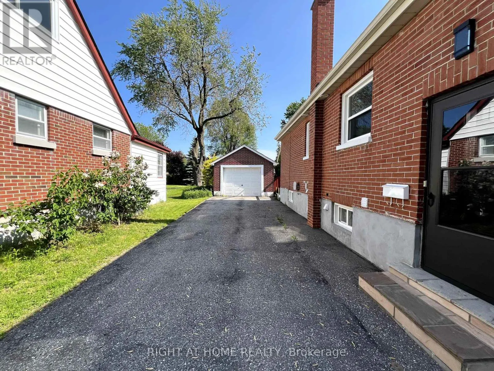 75 PONTIAC AVENUE