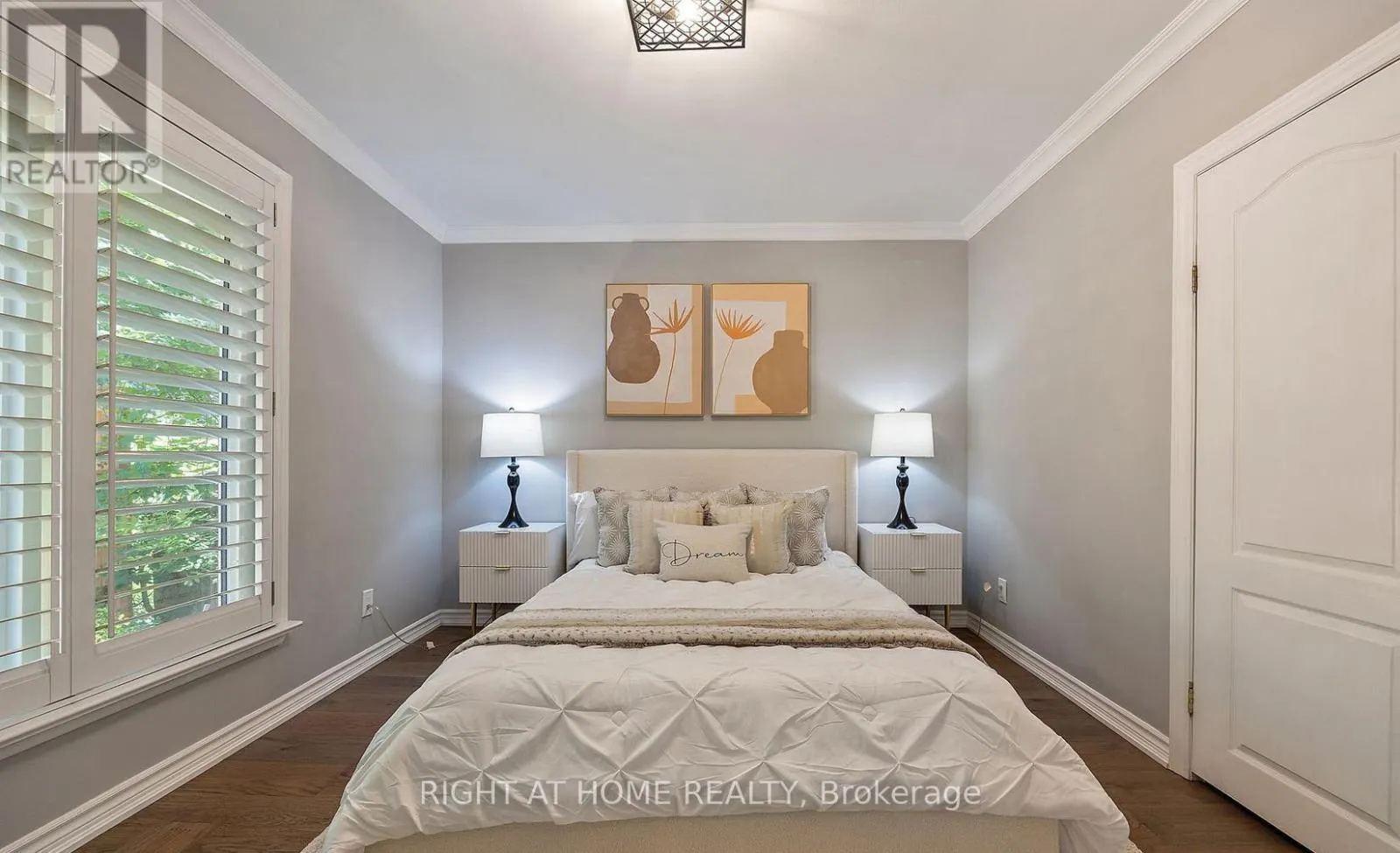 40 CATALINA DRIVE