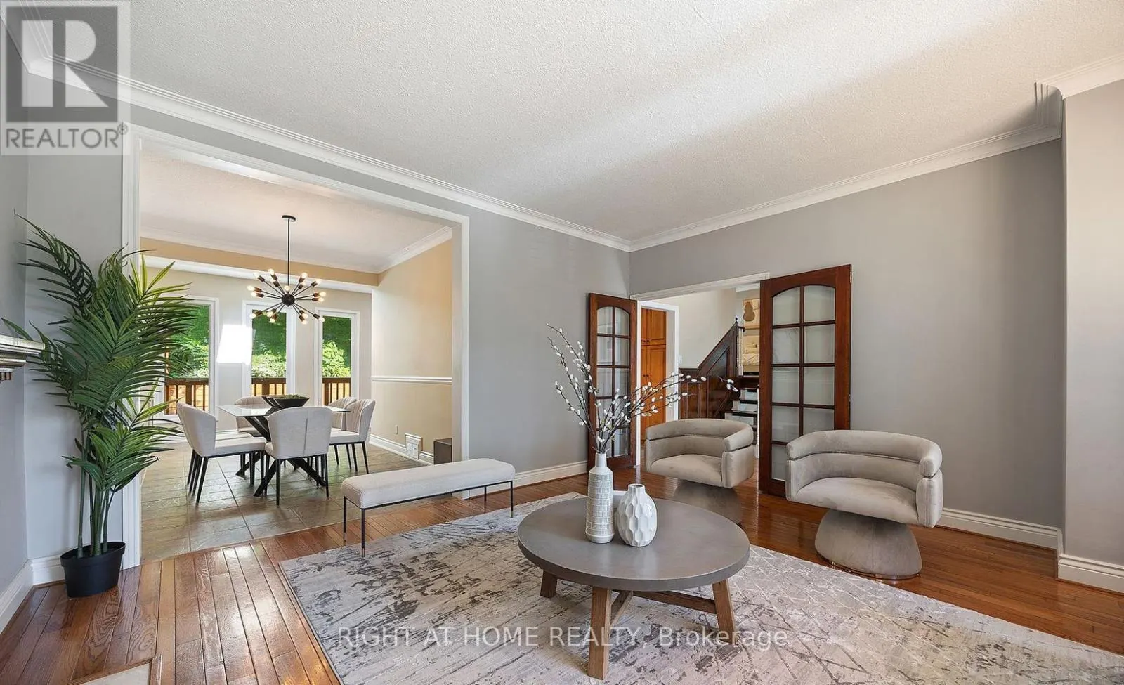 40 CATALINA DRIVE