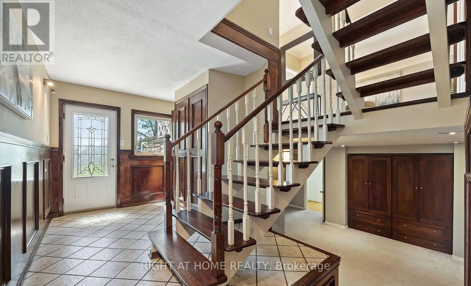 40 CATALINA DRIVE