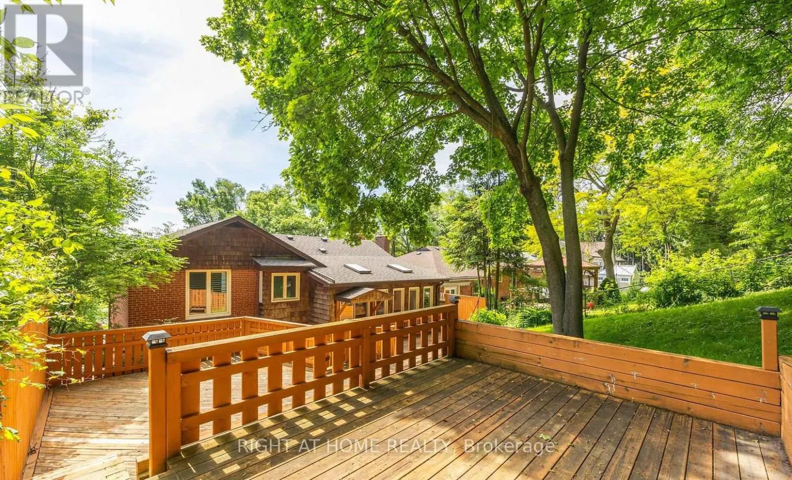 40 CATALINA DRIVE