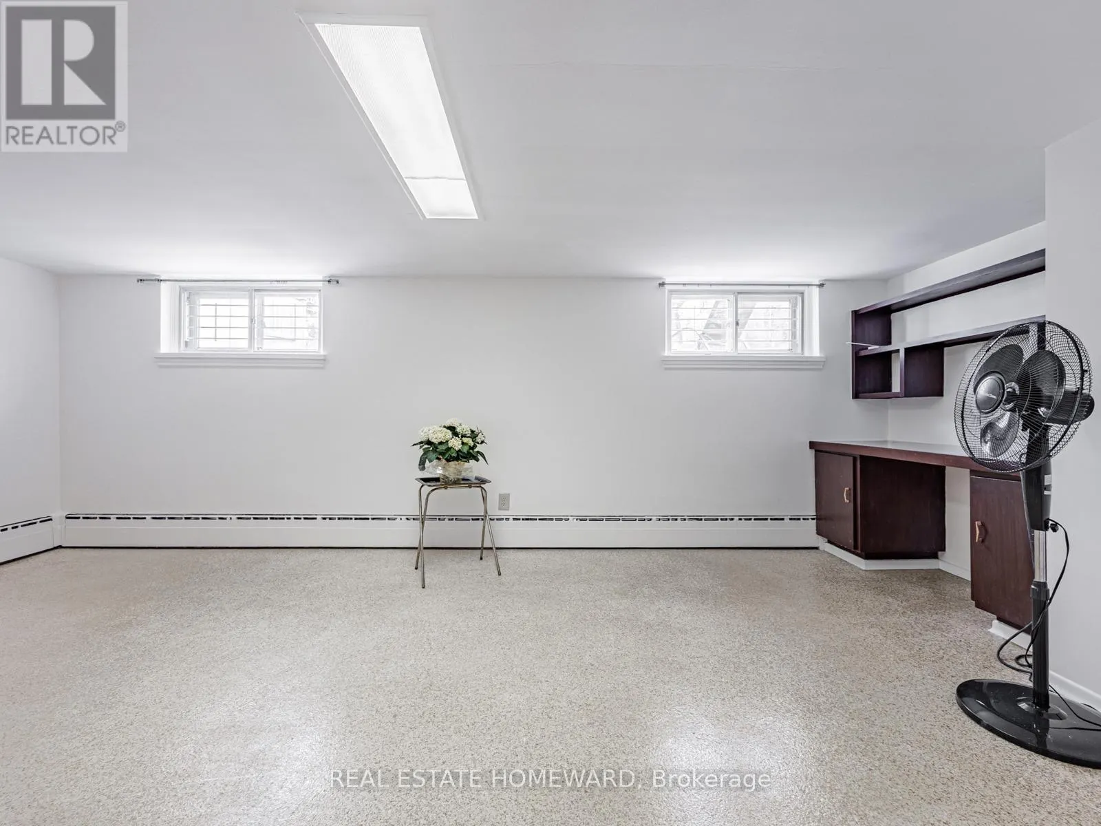 733 PHARMACY AVENUE