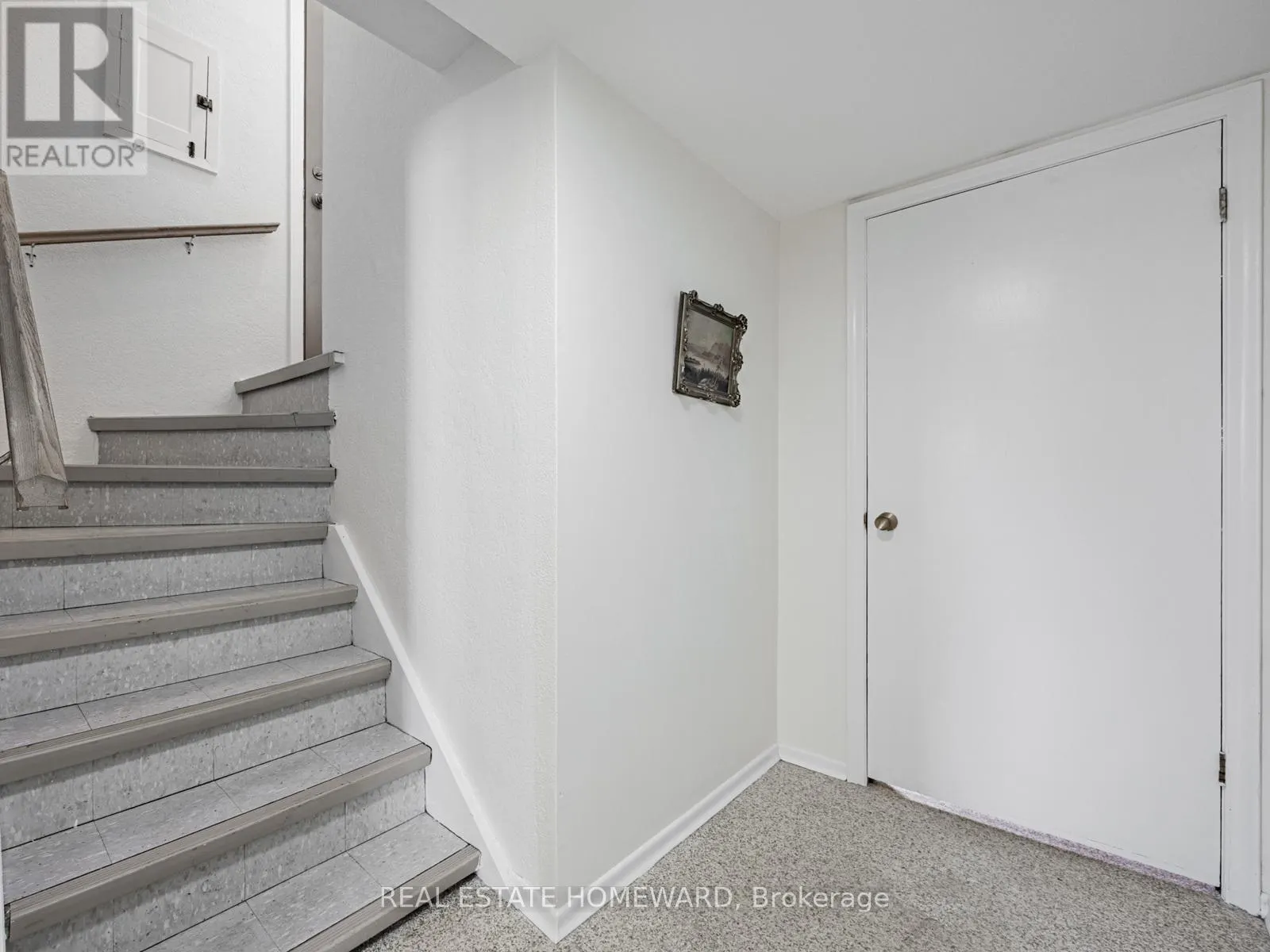 733 PHARMACY AVENUE