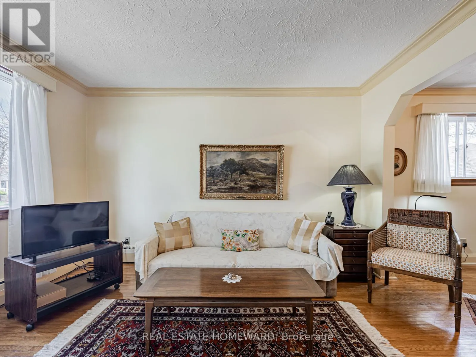 733 PHARMACY AVENUE