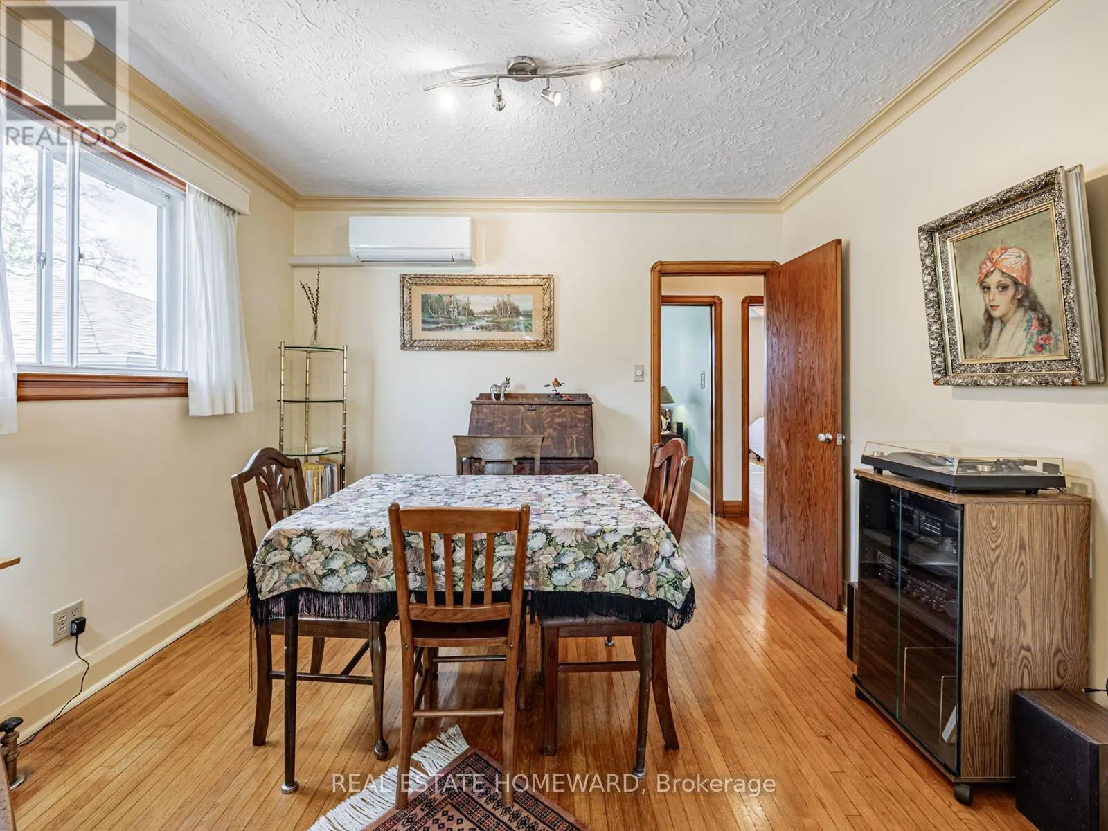 733 PHARMACY AVENUE