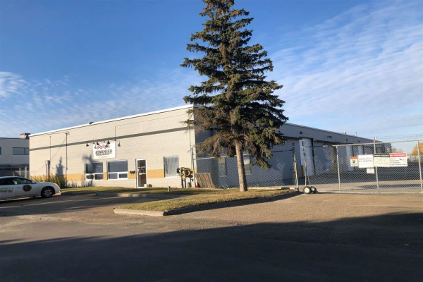 11320 143 ST NW NW, Edmonton