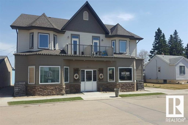 9921 101 ST, Morinville