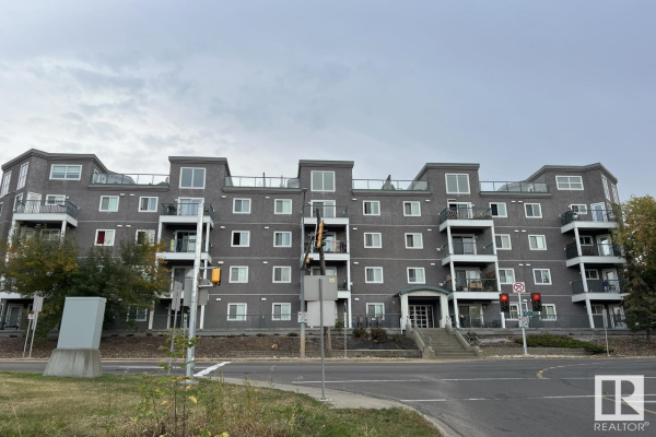 #105 10118 95 ST NW, Edmonton
