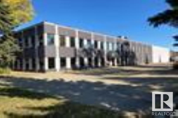 17552 108 AV NW NW, Edmonton